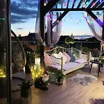 Apart-terrace On Baker Street Апартаменты *