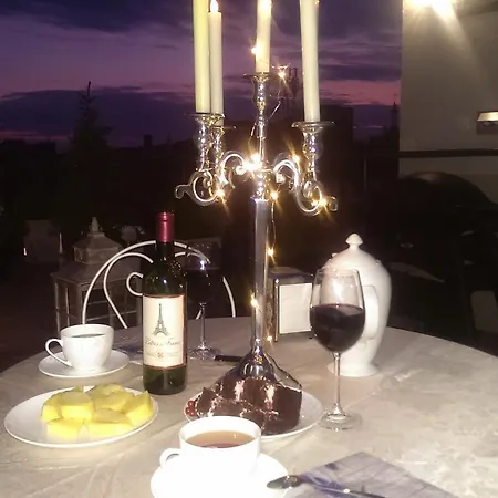 Apart-terrace On Baker Street דירה *