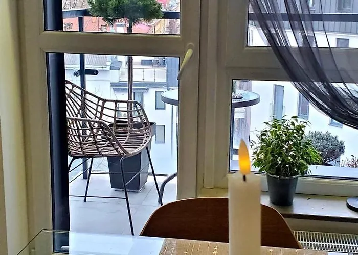 Apart-terrace On Baker Street *