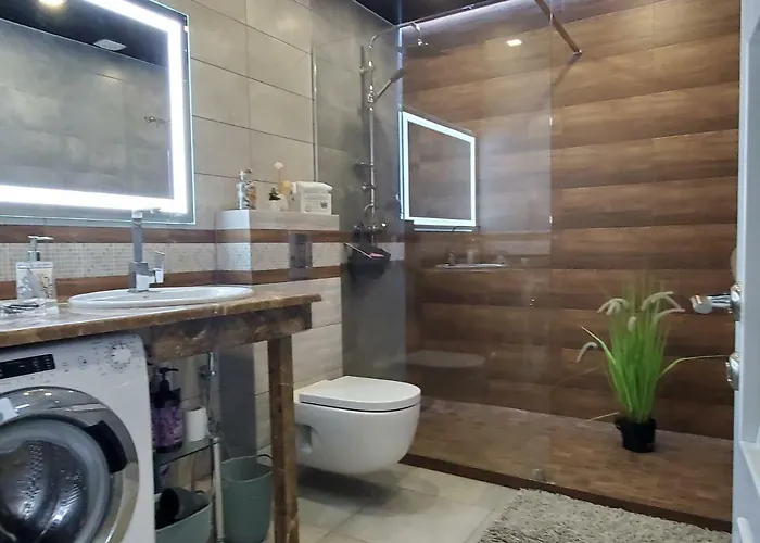 Apart-terrace On Baker Street 利沃夫